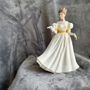 Royal Doulton Figurine "Kathleen"  HN3609  1993